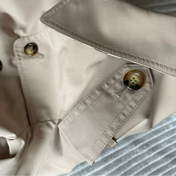 Burberry Trench Coat - Picture 10 of 16